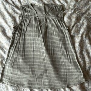 Loveappella tank, size M